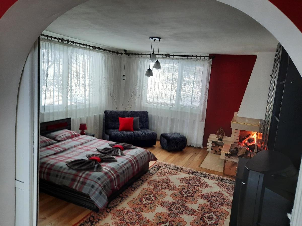 ריבריקה Guest House Lazar Raykov מראה חיצוני תמונה