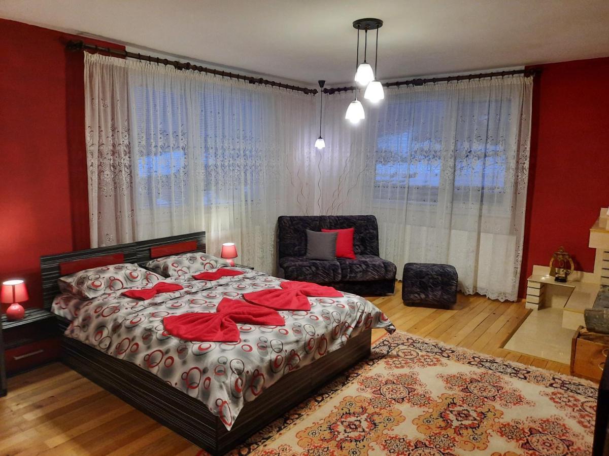 ריבריקה Guest House Lazar Raykov מראה חיצוני תמונה