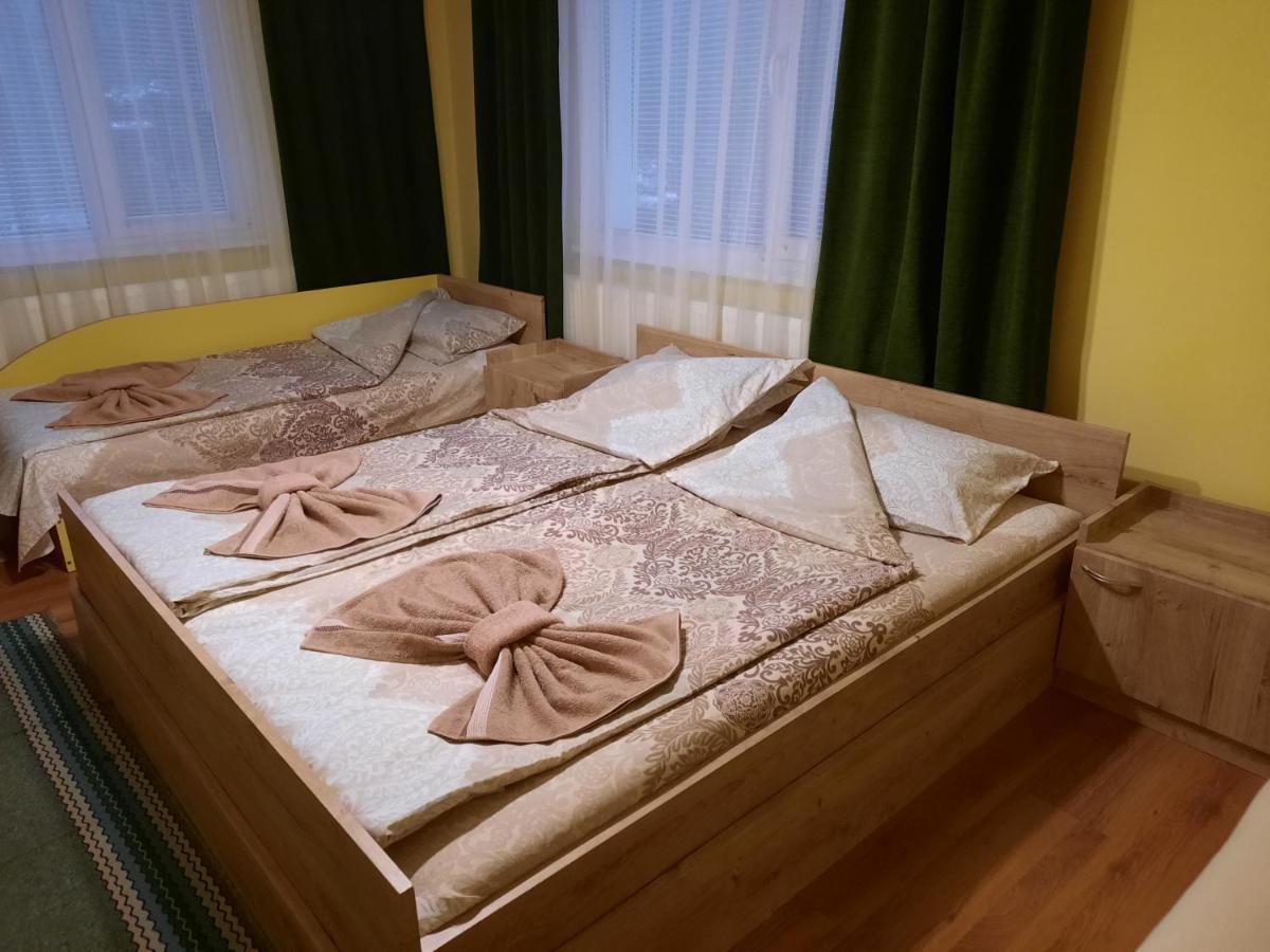 ריבריקה Guest House Lazar Raykov מראה חיצוני תמונה