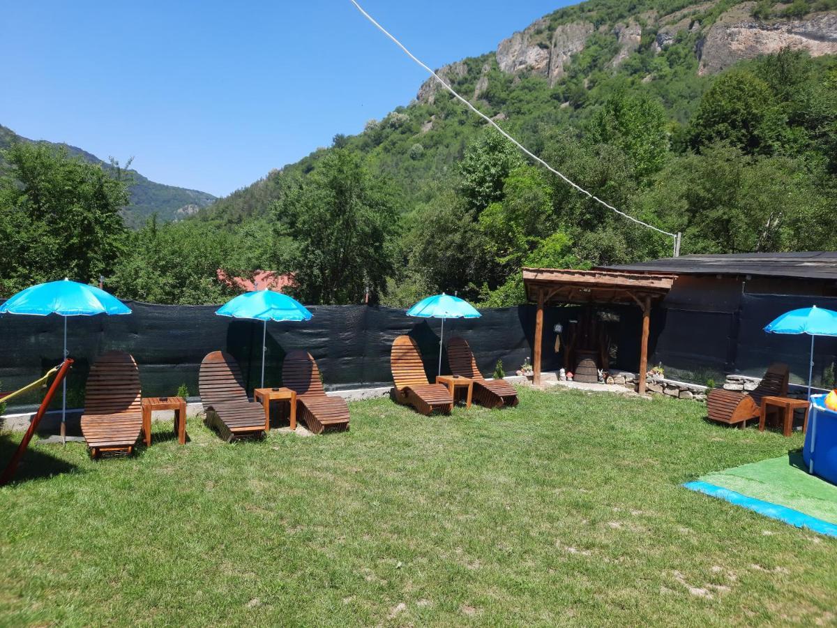 ריבריקה Guest House Lazar Raykov מראה חיצוני תמונה