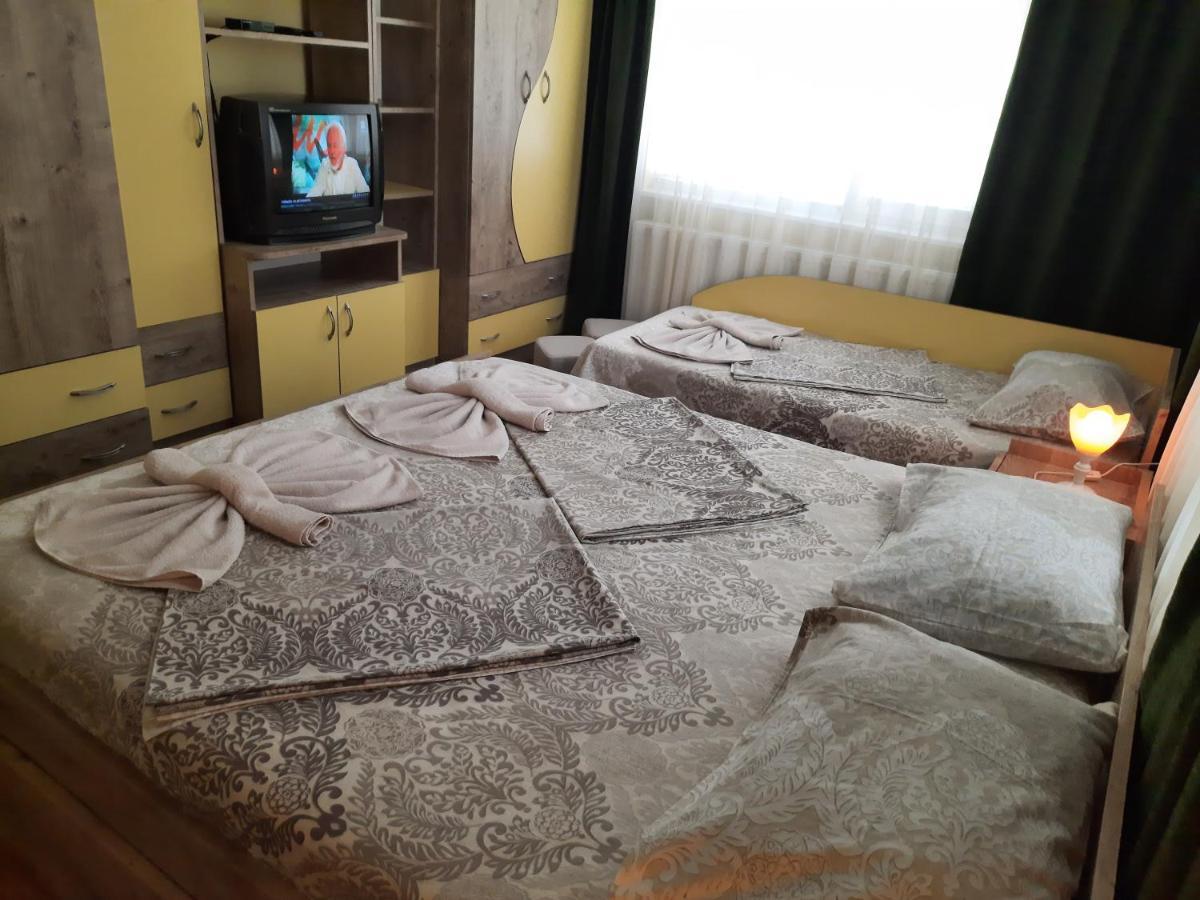 ריבריקה Guest House Lazar Raykov מראה חיצוני תמונה
