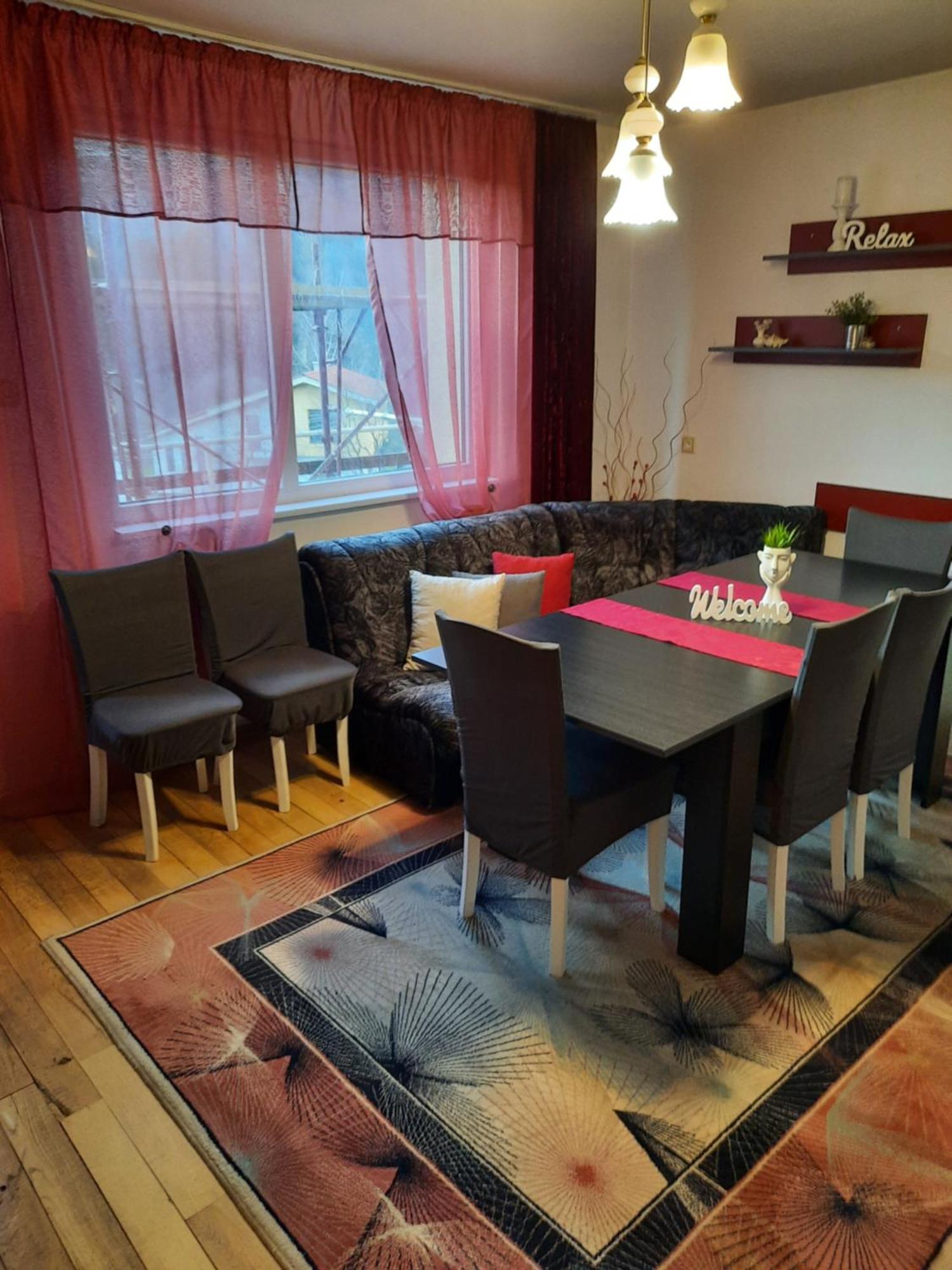 ריבריקה Guest House Lazar Raykov מראה חיצוני תמונה