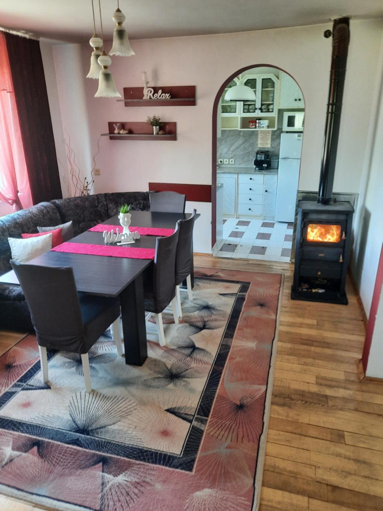 ריבריקה Guest House Lazar Raykov מראה חיצוני תמונה