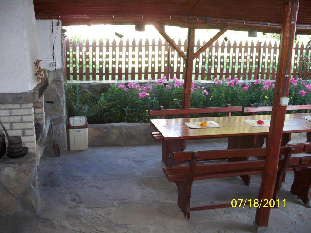 ריבריקה Guest House Lazar Raykov מראה חיצוני תמונה