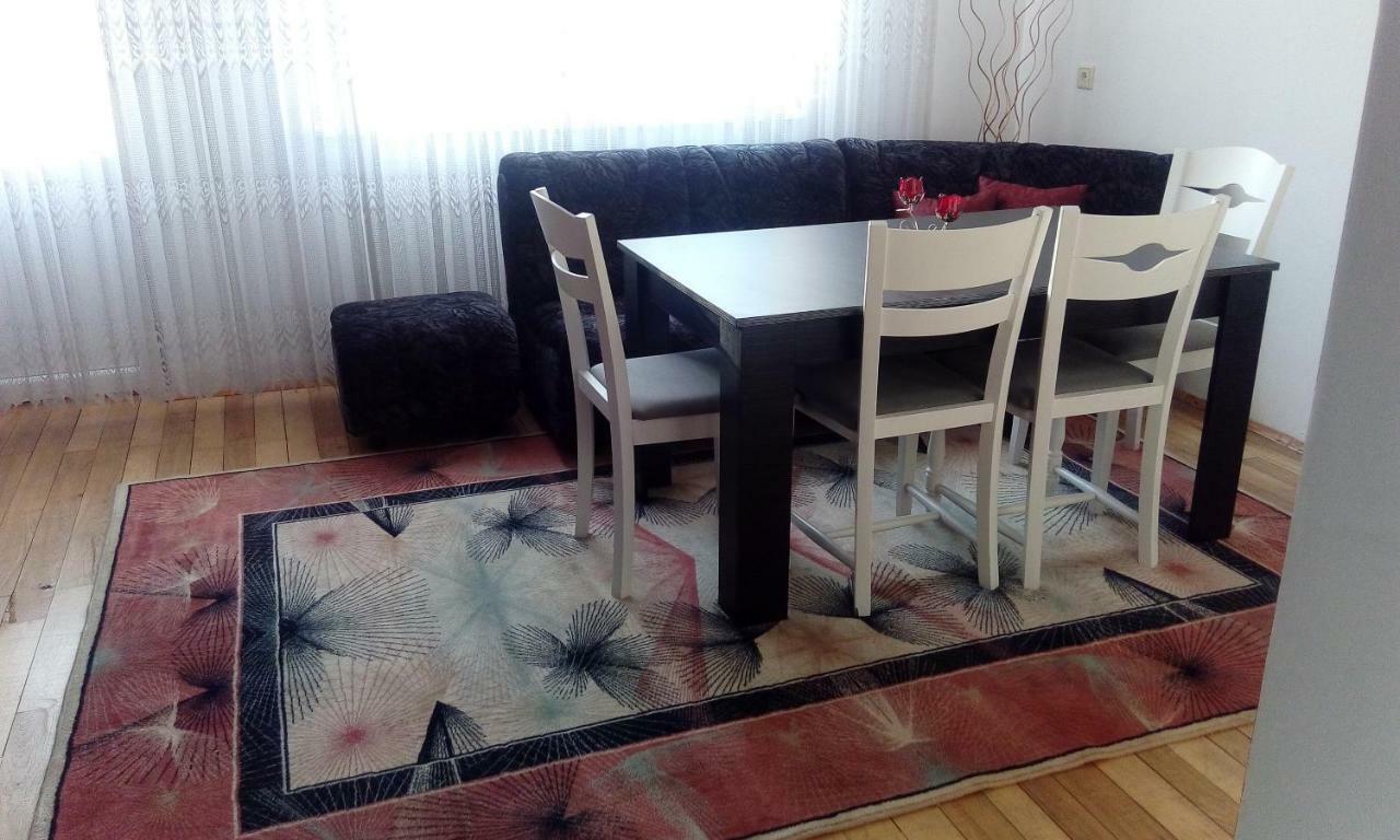 ריבריקה Guest House Lazar Raykov מראה חיצוני תמונה