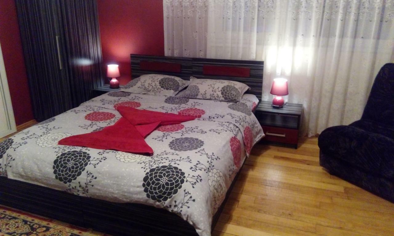 ריבריקה Guest House Lazar Raykov מראה חיצוני תמונה